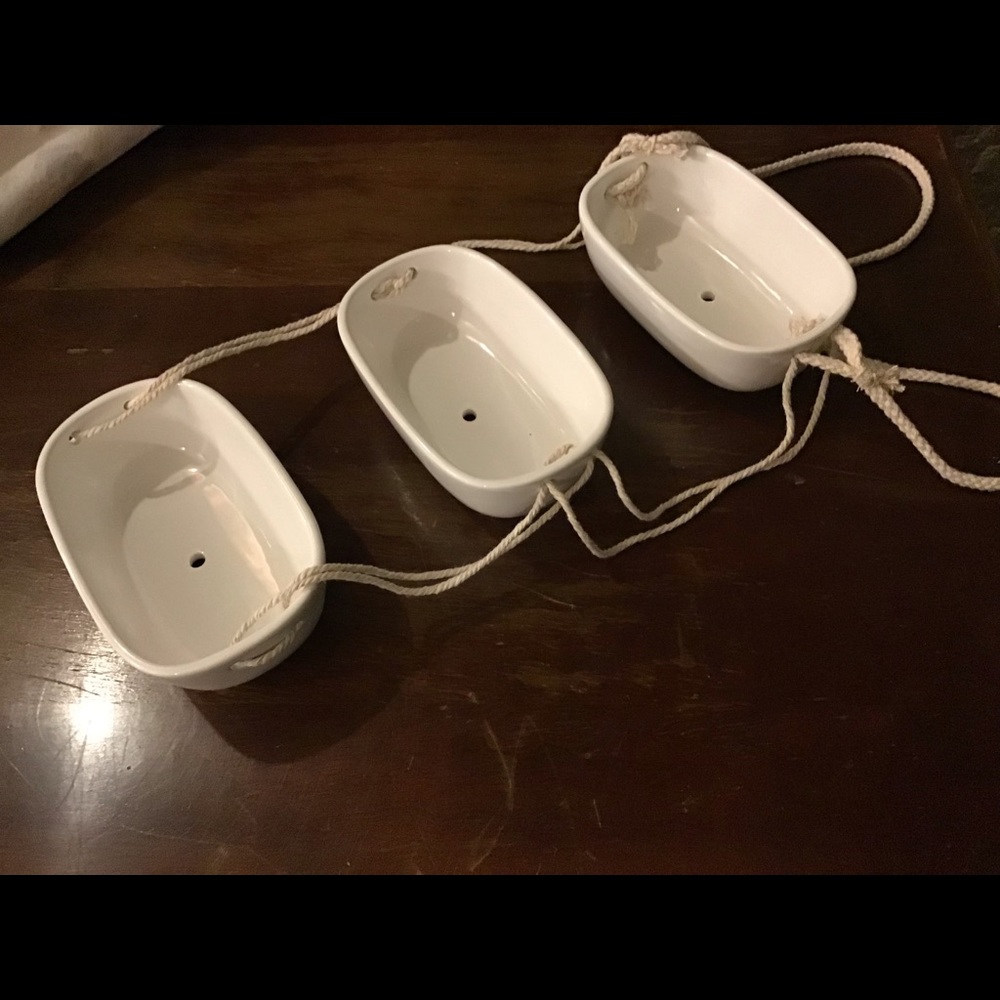 California Home Goods 3 Tier Plant Hanger